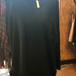 Black v neck waffle sweater